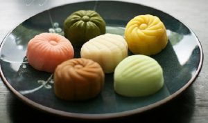 Cách làm bánh trung thu tuyết