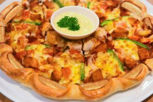 Hướng dẫn cách làm bánh pizza viền phô mai