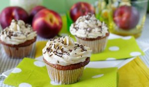 Hướng dẫn cách làm cupcake phô mai trái cây