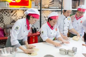 học phí khóa học làm bánh